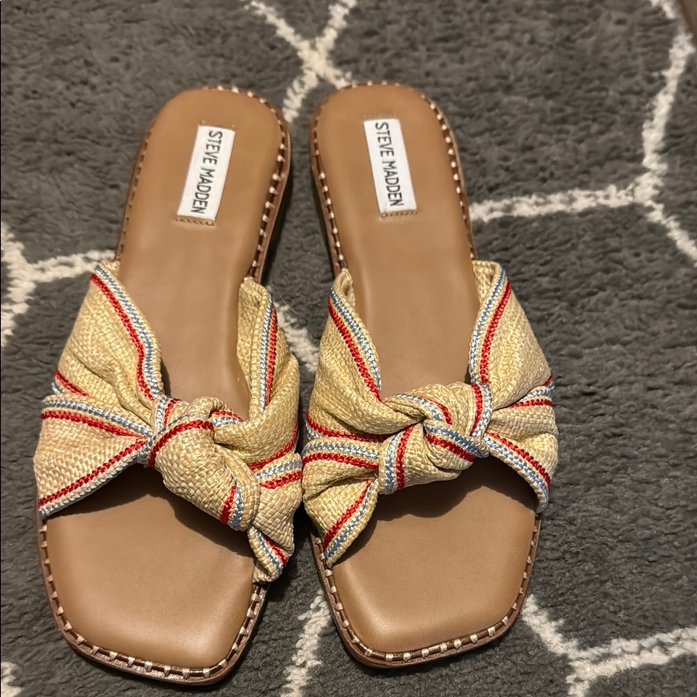 Steve Madden Women's Beige Slide Sandals